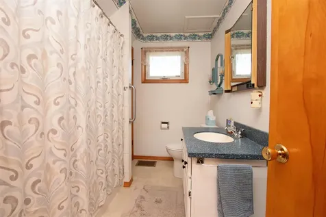 86 Payette Drive St. Johnsbury VT 05819