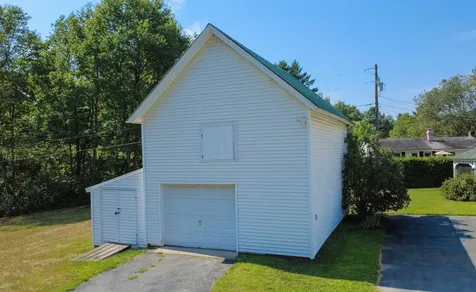 86 Payette Drive St. Johnsbury VT 05819