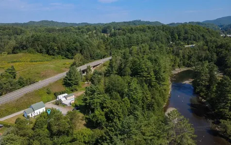 86 Payette Drive St. Johnsbury VT 05819