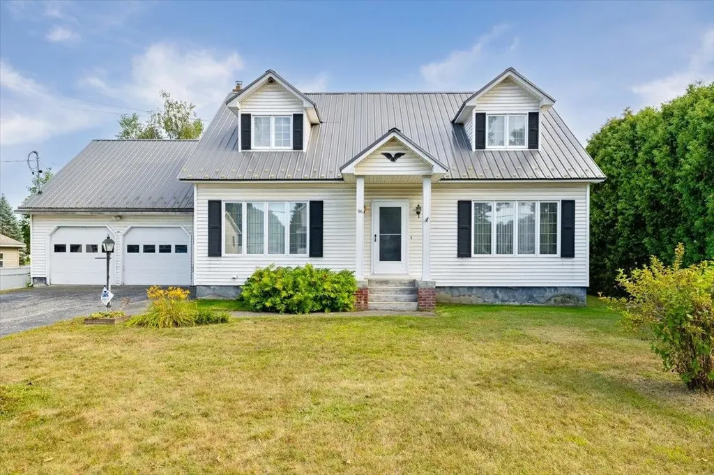 96 Canada Street Swanton VT 05488