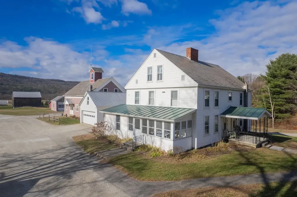 2636 Vt Route 3 Pittsford VT 05763