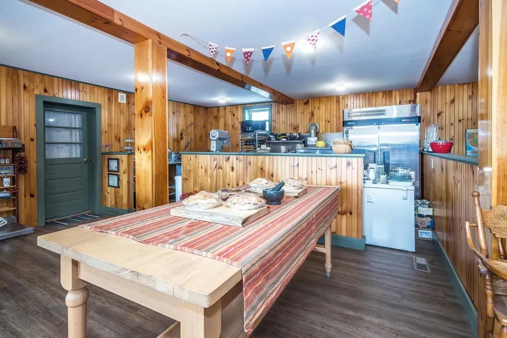 2636 Vt Route 3 Pittsford VT 05763