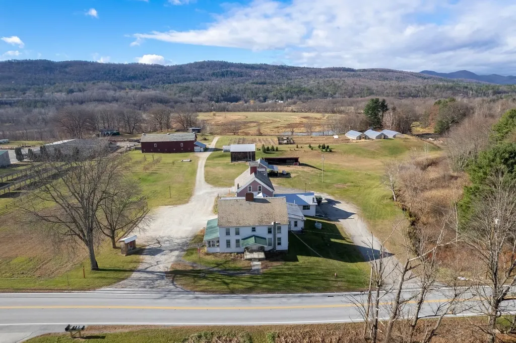2636 Vt Route 3 Pittsford VT 05763