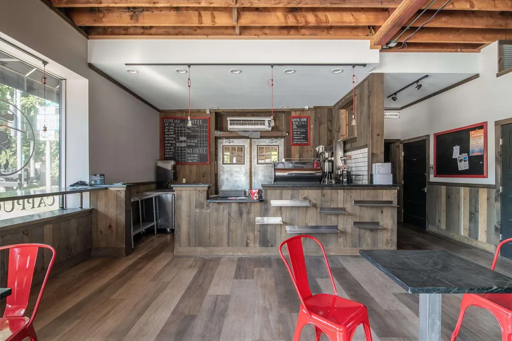 199 & 207 Main Street Ludlow VT 05149