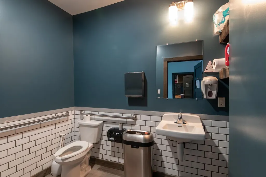 199 & 207 Main Street Ludlow VT 05149