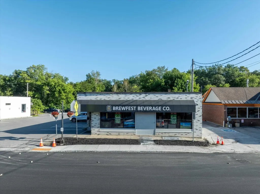 199 & 207 Main Street Ludlow VT 05149