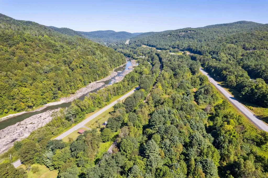 798 Vt Route 14 Sharon VT 05065