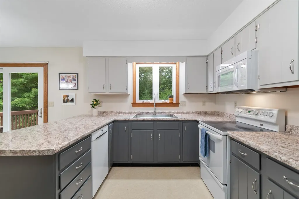488 North Brownell Road Williston VT 05495