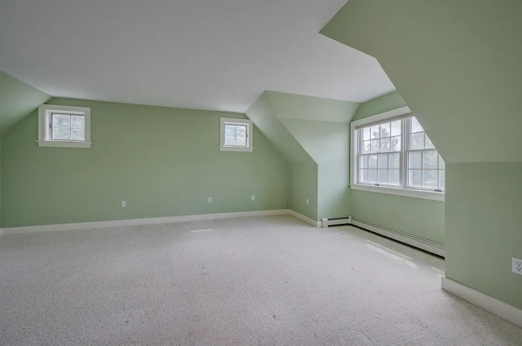 70 Green Lane New London NH 03257