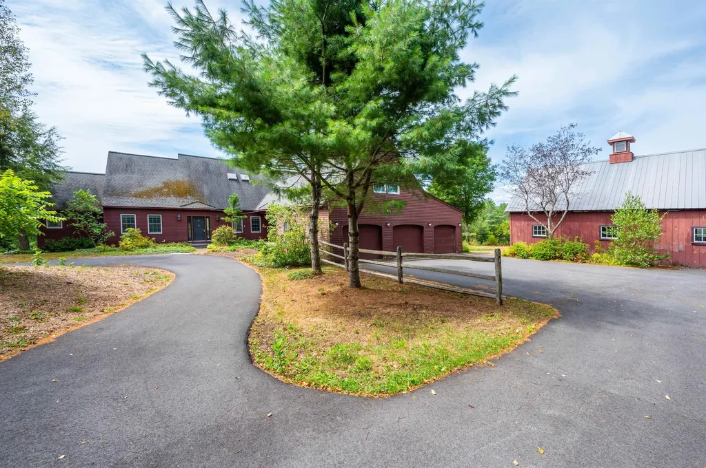 70 Green Lane New London NH 03257