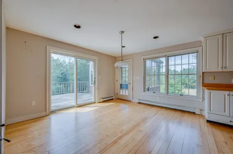 70 Green Lane New London NH 03257