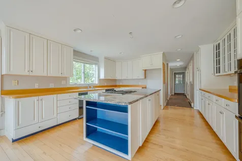 70 Green Lane New London NH 03257