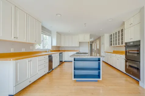 70 Green Lane New London NH 03257