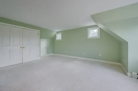 70 Green Lane New London NH 03257