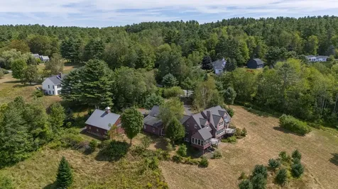 70 Green Lane New London NH 03257