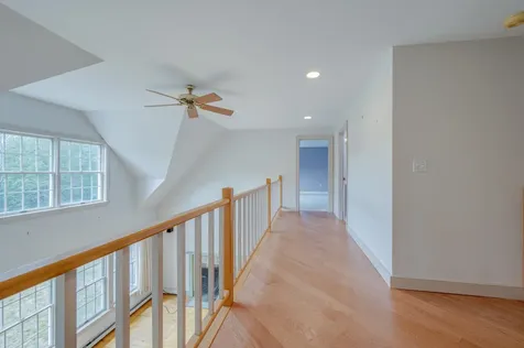 70 Green Lane New London NH 03257