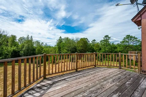 70 Green Lane New London NH 03257