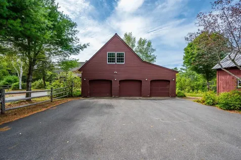 70 Green Lane New London NH 03257