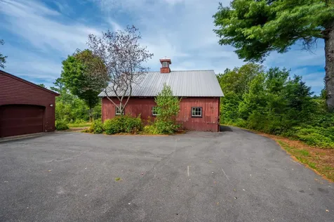 70 Green Lane New London NH 03257