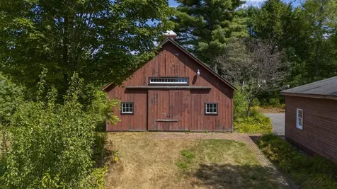 70 Green Lane New London NH 03257