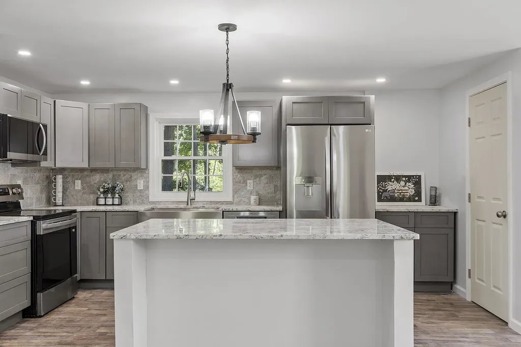 1416 Parker Mountain Road Strafford NH 03884