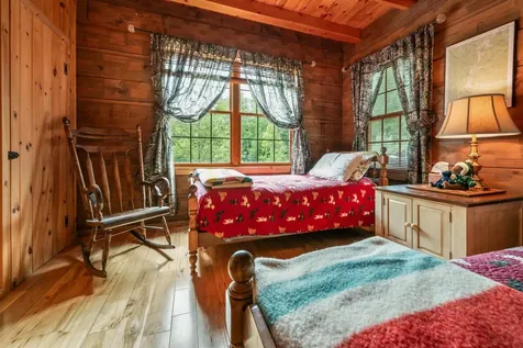 201 Under The Mountain Road Lyman NH 03585