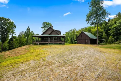 201 Under The Mountain Road Lyman NH 03585