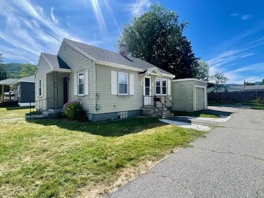 6 Normand Avenue Gorham NH 03581