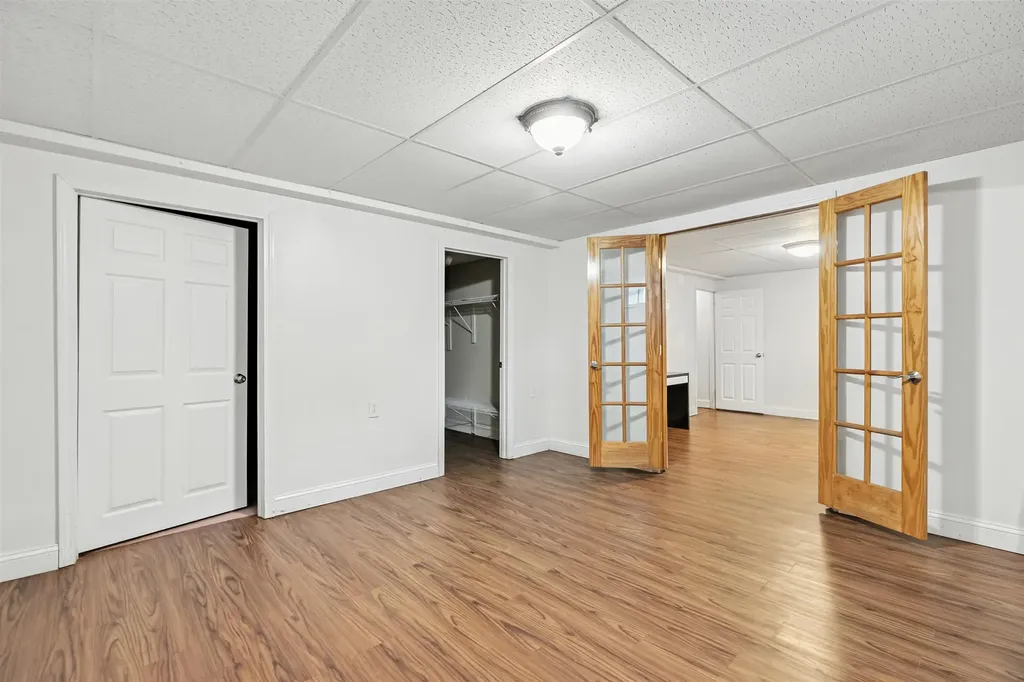 1 Squire Armour Road Windham NH 03087