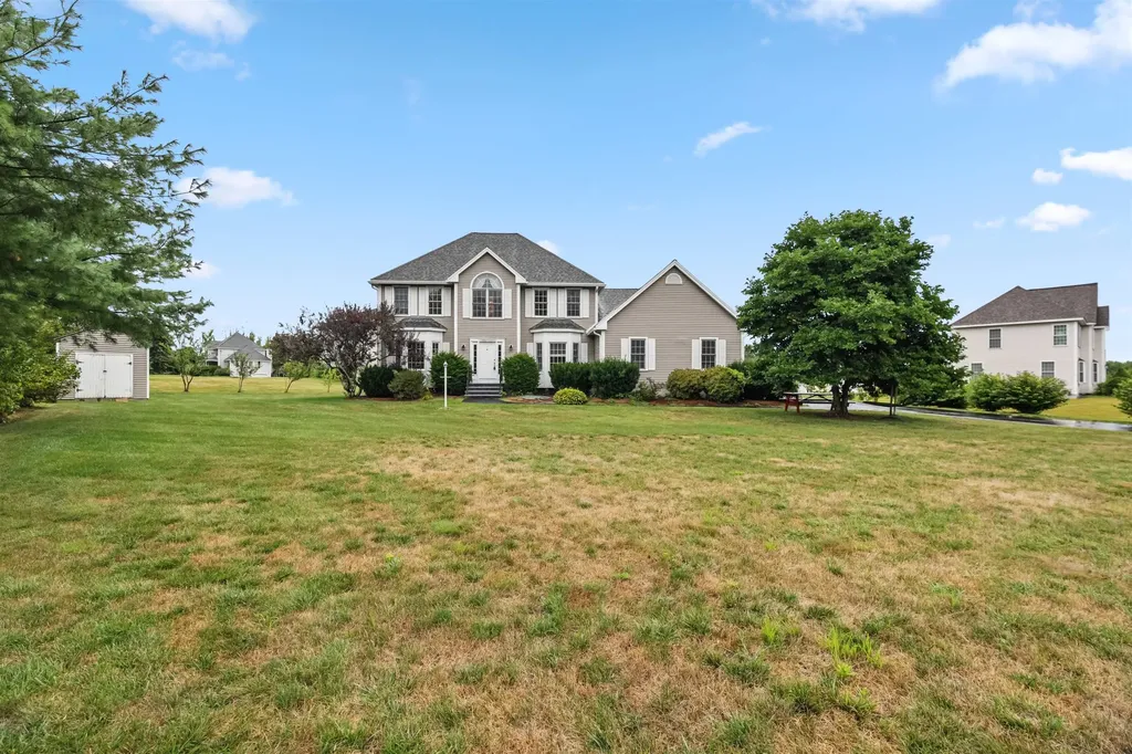 1 Squire Armour Road Windham NH 03087