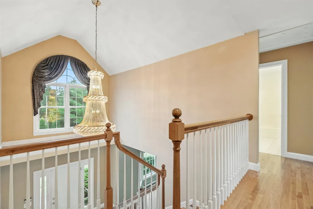 1 Squire Armour Road Windham NH 03087