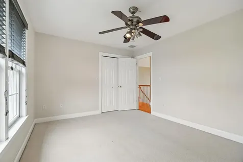 1 Squire Armour Road Windham NH 03087