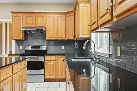 1 Squire Armour Road Windham NH 03087