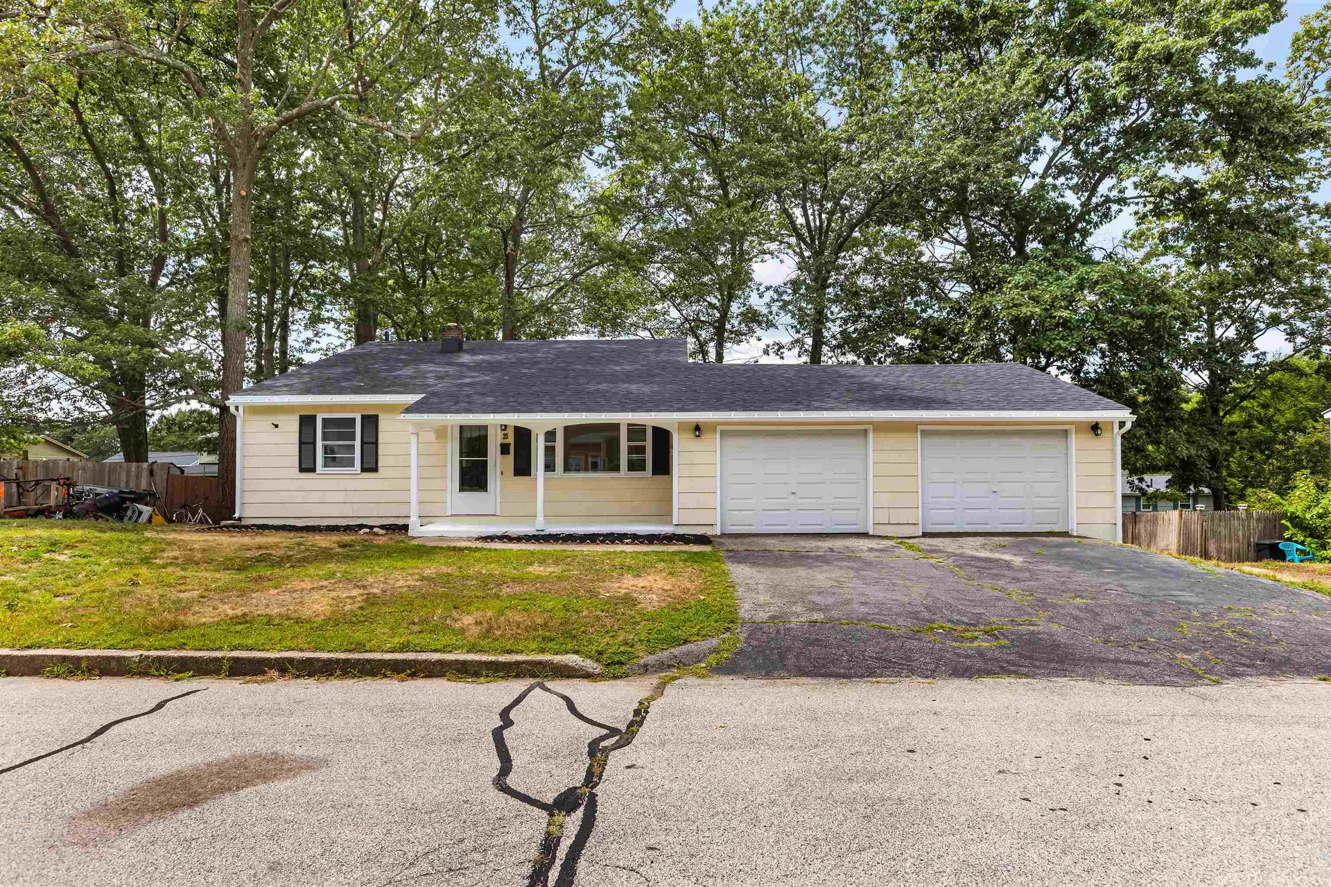 35 Alexander Drive Manchester NH 03109