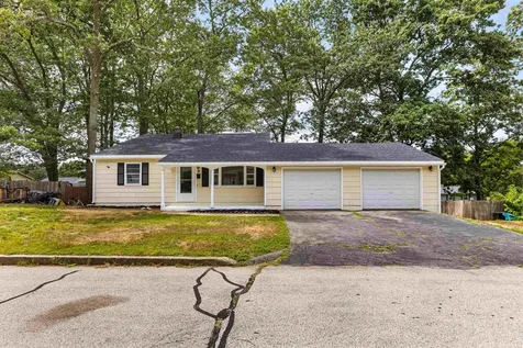 35 Alexander Drive Manchester NH 03109