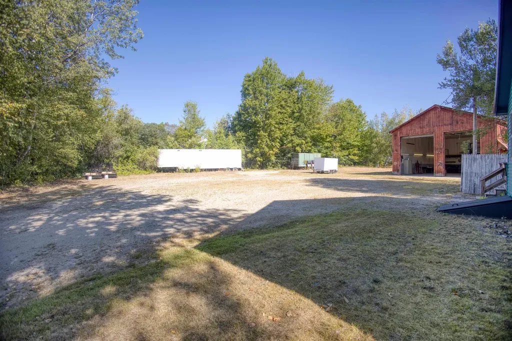 10 Dore Street Ossipee NH 03814