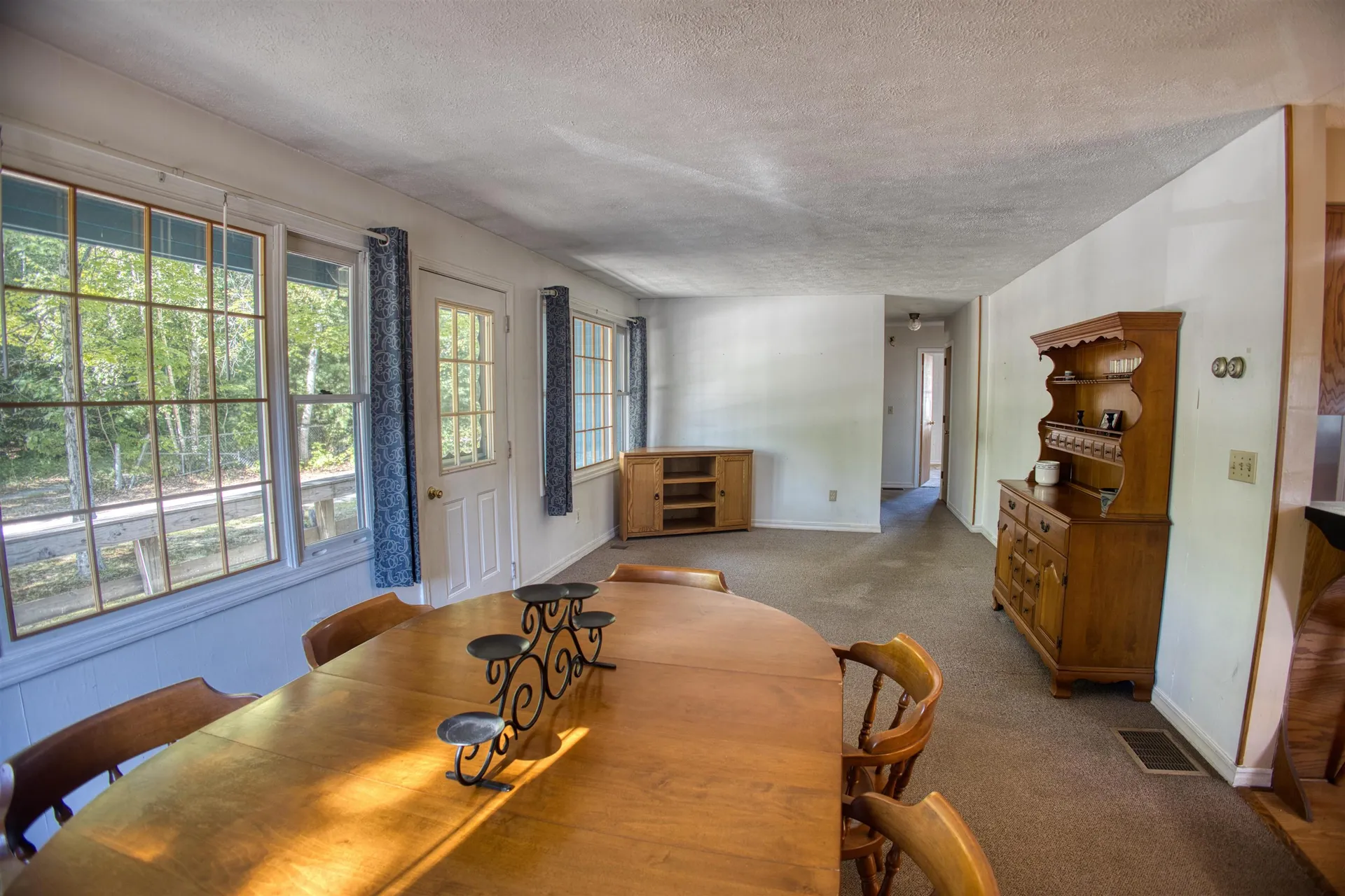 10 Dore Street Ossipee NH 03814