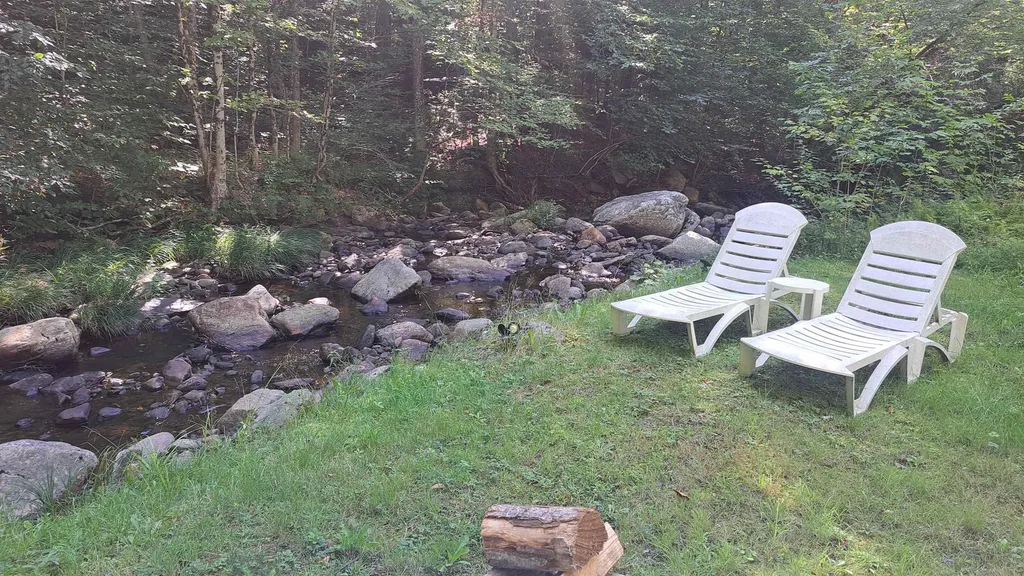 204 Blue Brook Road Dover VT 05356