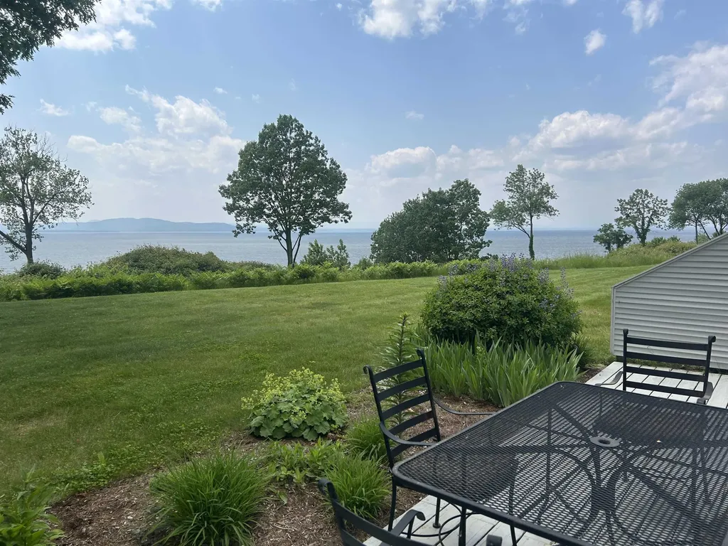 28 Northshore Drive Burlington VT 05408
