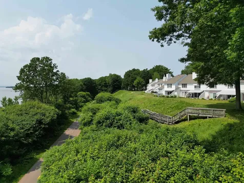 28 Northshore Drive Burlington VT 05408