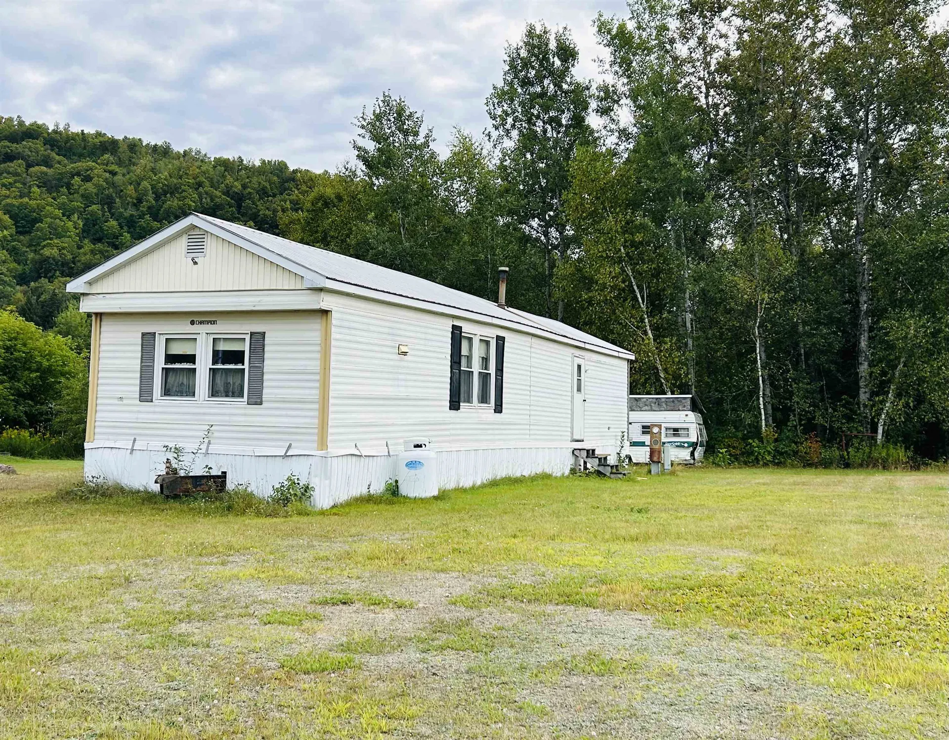 31 Preston Lane Columbia NH 03576