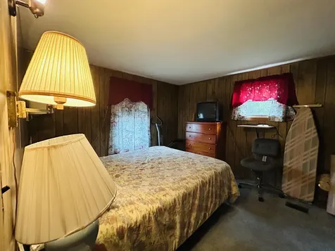 31 Preston Lane Columbia NH 03576