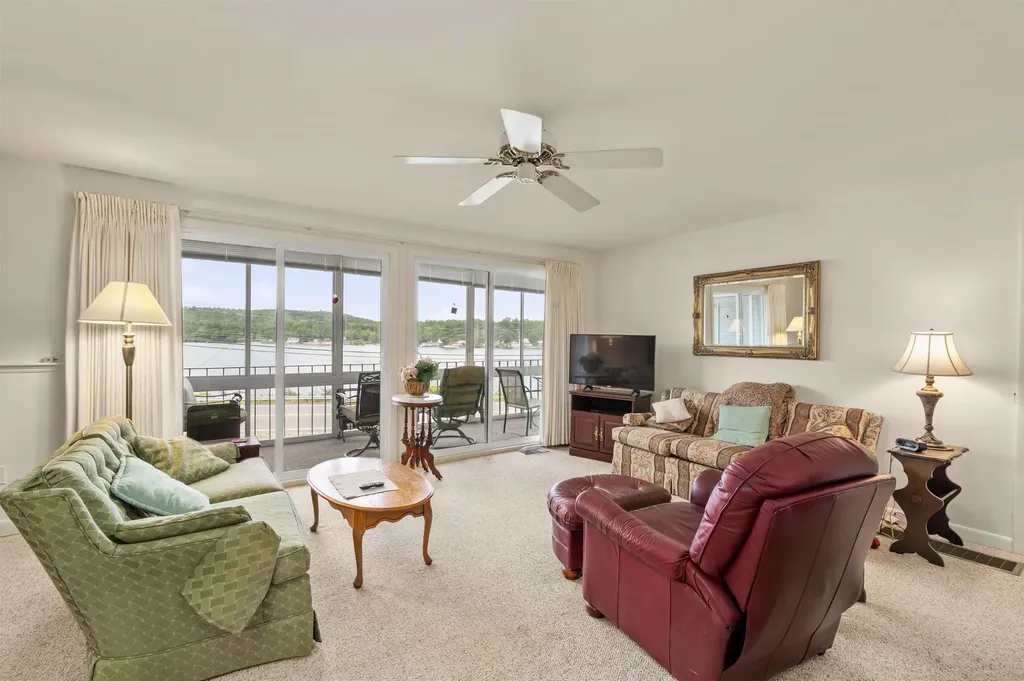 883 Weirs Boulevard Laconia NH 03246