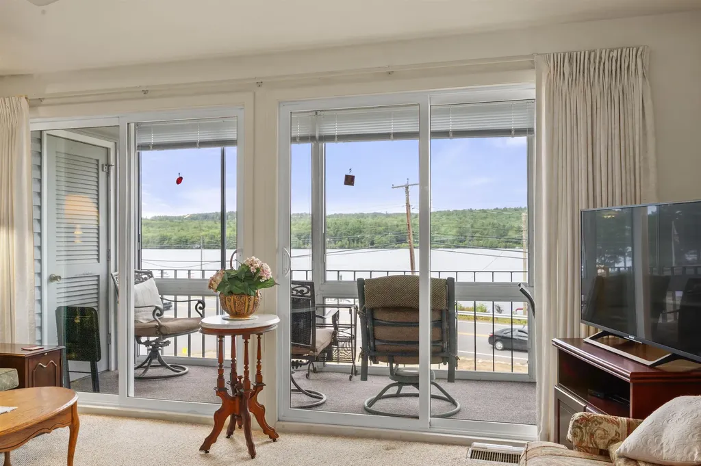 883 Weirs Boulevard Laconia NH 03246