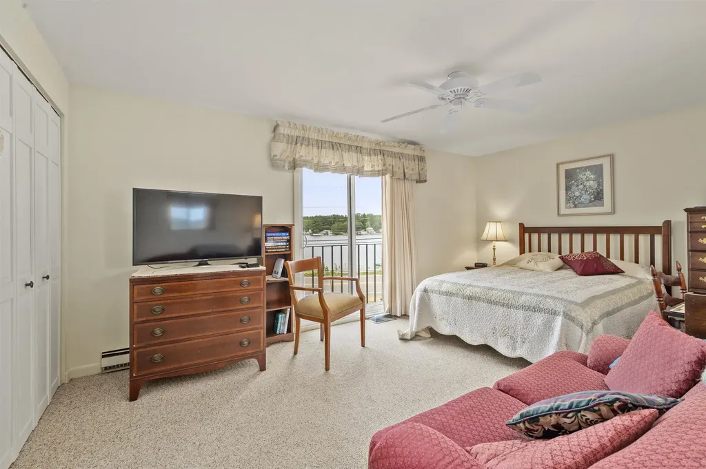 883 Weirs Boulevard Laconia NH 03246