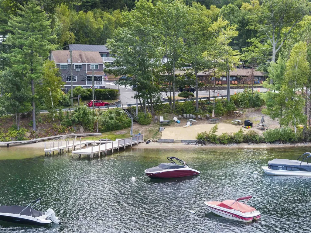 883 Weirs Boulevard Laconia NH 03246