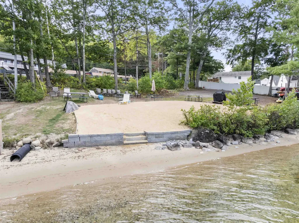 883 Weirs Boulevard Laconia NH 03246