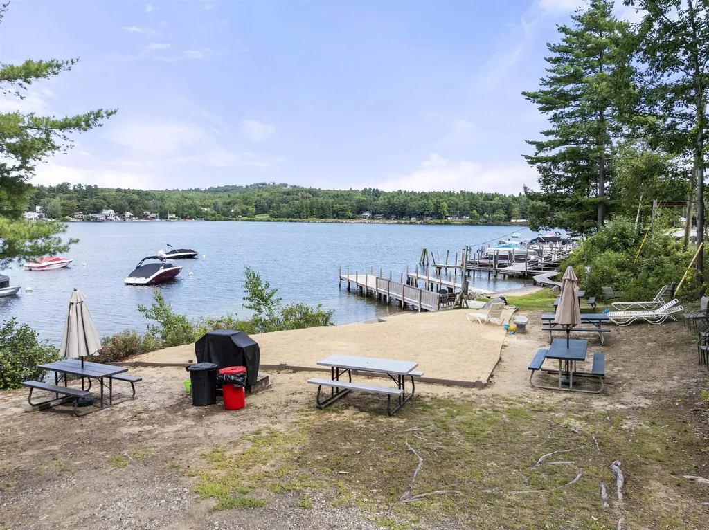 883 Weirs Boulevard Laconia NH 03246