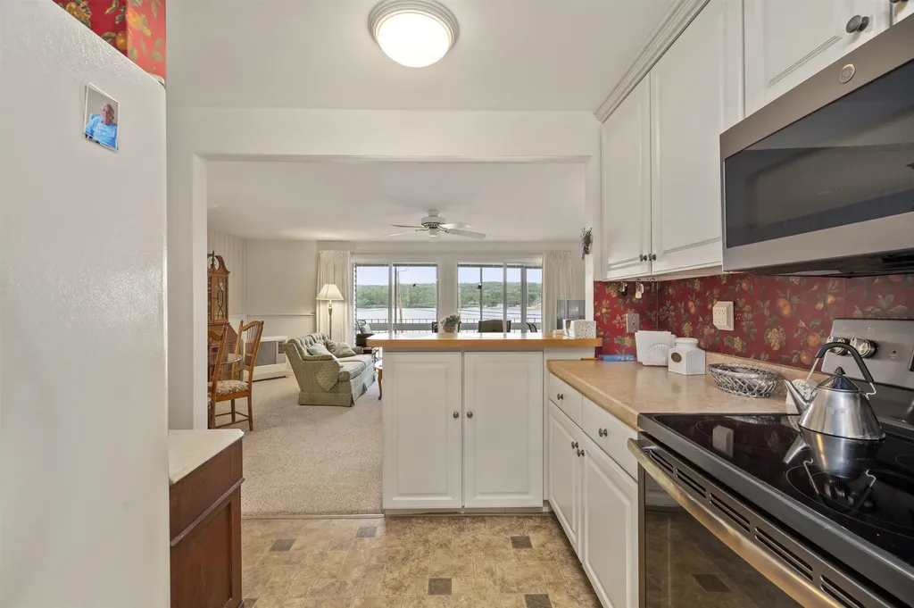 883 Weirs Boulevard Laconia NH 03246