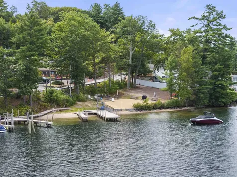 883 Weirs Boulevard Laconia NH 03246